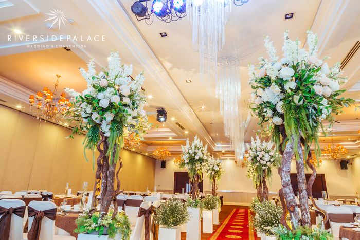 Địa điểm tỏ chức tiệc tất niên Riverside Palace
