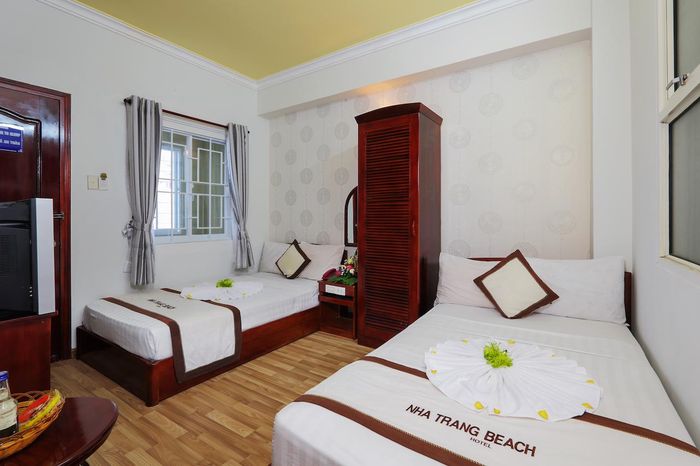 khach-san-3-sao-gia-tot-o-nha-trang-phong-khach-san-nha-trang-beach