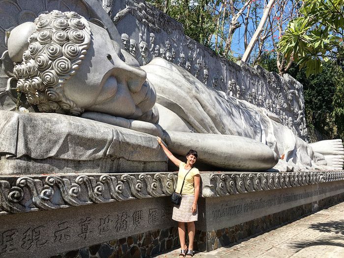 Chùa Long Sơn trong tour Nha Trang 3 ngày 3 đêm của Phong Cách Việt Travel