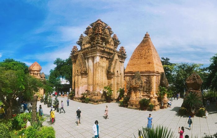 Top Tour có chương trình Nha Trang với nhiều điểm đến nổi tiếng