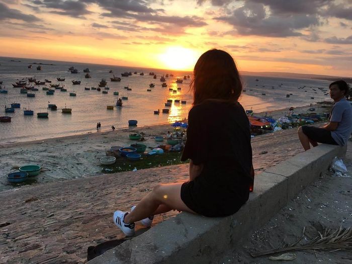 Cảnh đẹp Phan Thiết bình minh làng chài Mũi Né