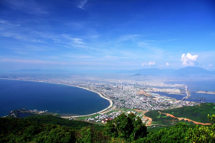 Toàn cảnh bán đảo Sơn Trà