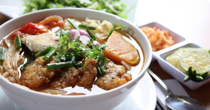 Đặc sản bún chả cá Đà Nẵng