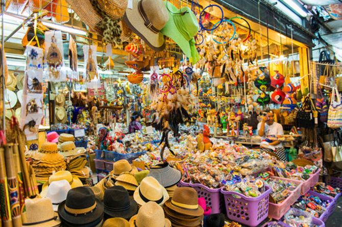 cho-dem-silom