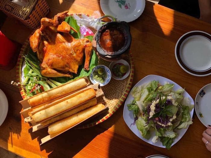 kinh-nghiem-du-lich-da-lat-tet-mot-phan-com-lam-da-lat-thinh-soan