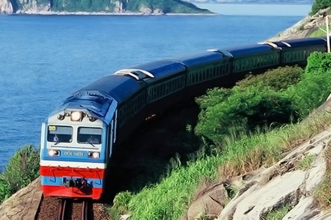 review-du-lich-da-nang-khong-the-thieu-phuong-tin-tau-hoa