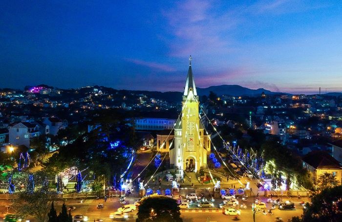 thoi-tiet-da-lat-thang-12-da-lat-lung-linh-dem-giang-sinh