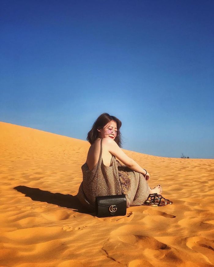 Các đồi cát Phan Thiết rực nắng gió