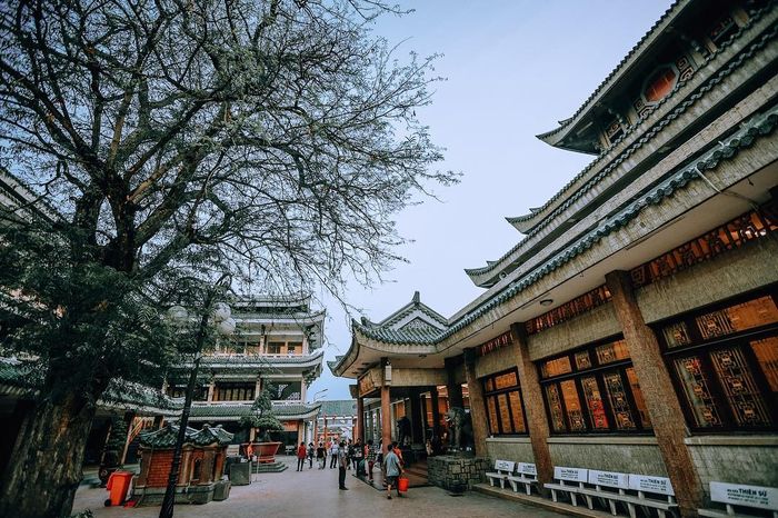 Miếu Bà Chúa Xứ núi Sam