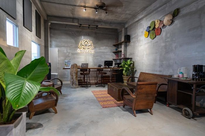 9-hostel-and-bar-saigon