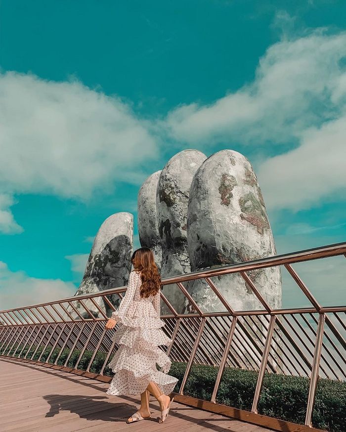 cau-vang-da-nang-check-in