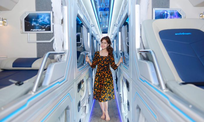 xe-limousine-di-da-lat-tour-da-lat-tet