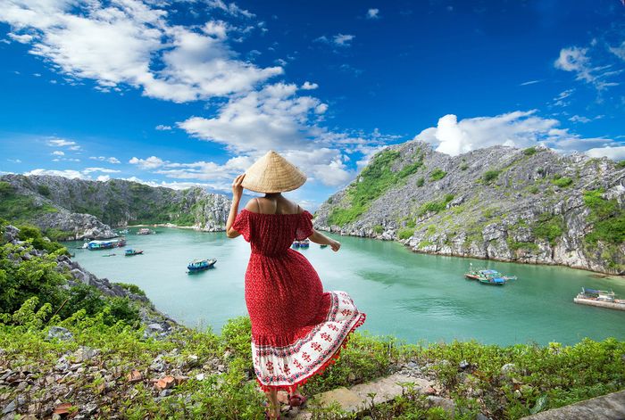 Quần đảo Cát Bà tháng 11 với thời tiết đầy lý tưởng