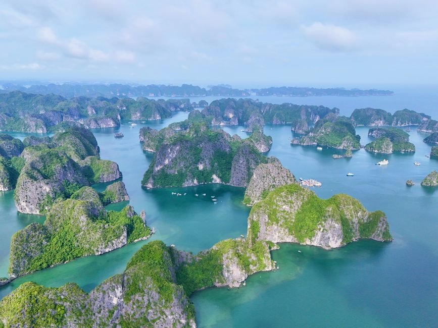 Khám phá vẻ đẹp đa dạng của Việt Nam với Nam Việt Travel, tránh sai lầm khi chọn tour du lịch nội địa